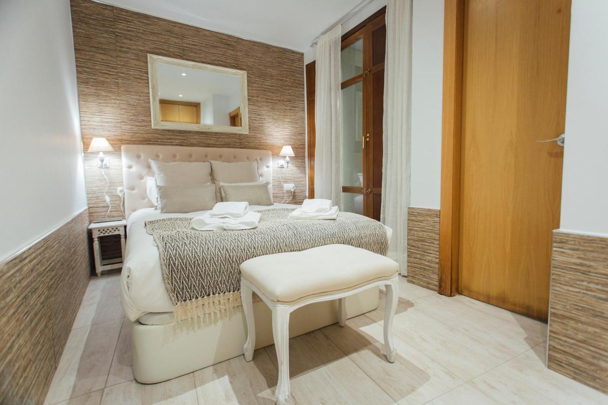 Beautiful And Cozy- 1Bd 1Bth- Arenal Center Apartman Sevilla Kültér fotó